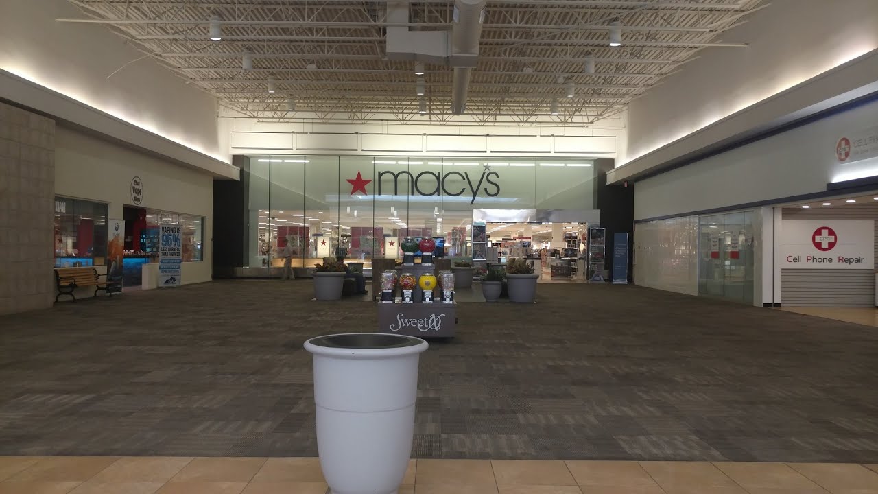 A Visit to Huntington Mall