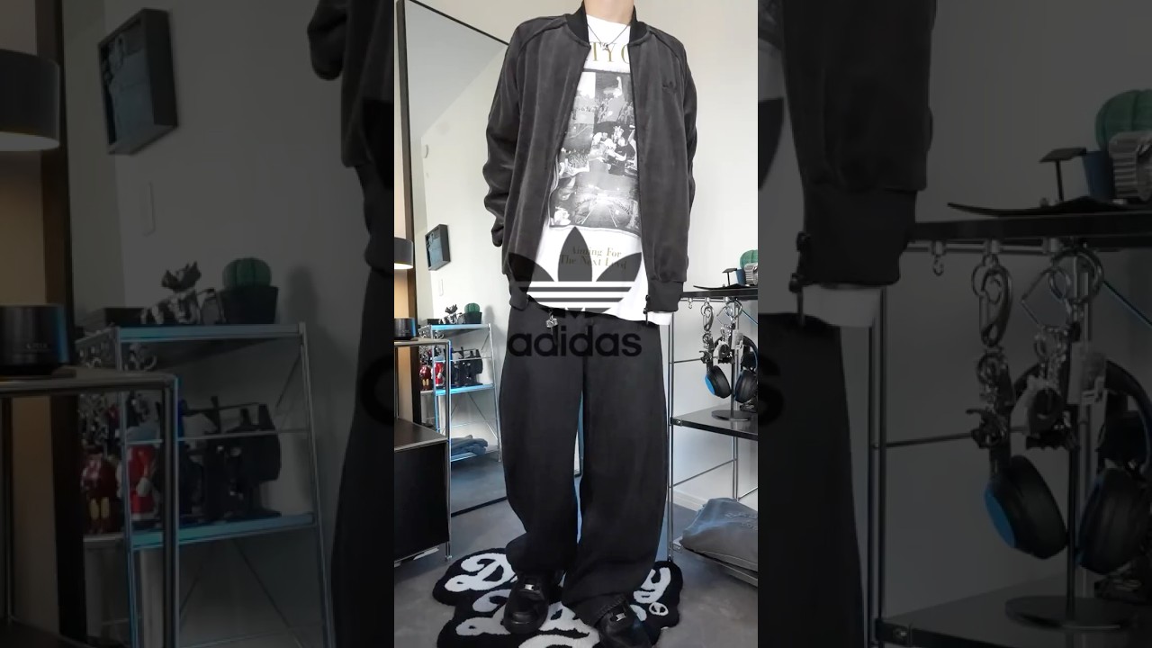 アディダスのベロアジャケットを使った秋コーデ🍁今秋は黒ベロア一択！