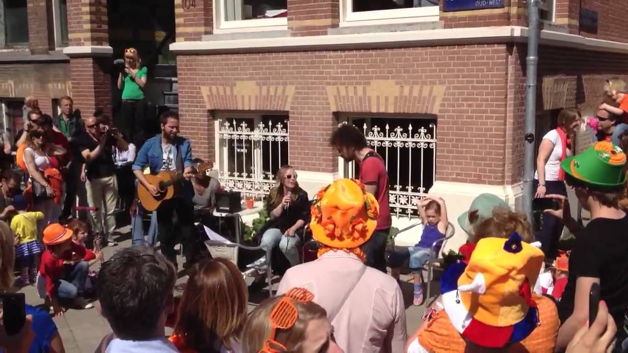 Anouk had ook een kleedje op koninginnedag
