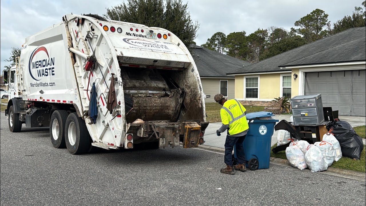 Meridian Waste McNeilus Rear Loader Garbage Truck on Post Christmas Trash