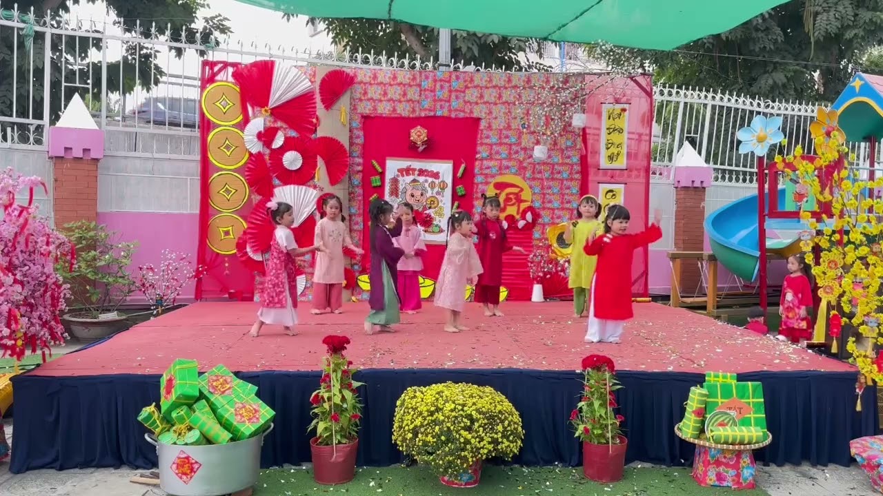 24 Tết 🫏🫏 của Sa ở trường MN3 🌼🌼