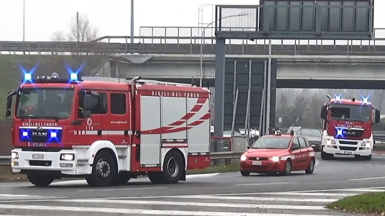 Partenza mezzi Vigili del Fuoco per incendio capannone