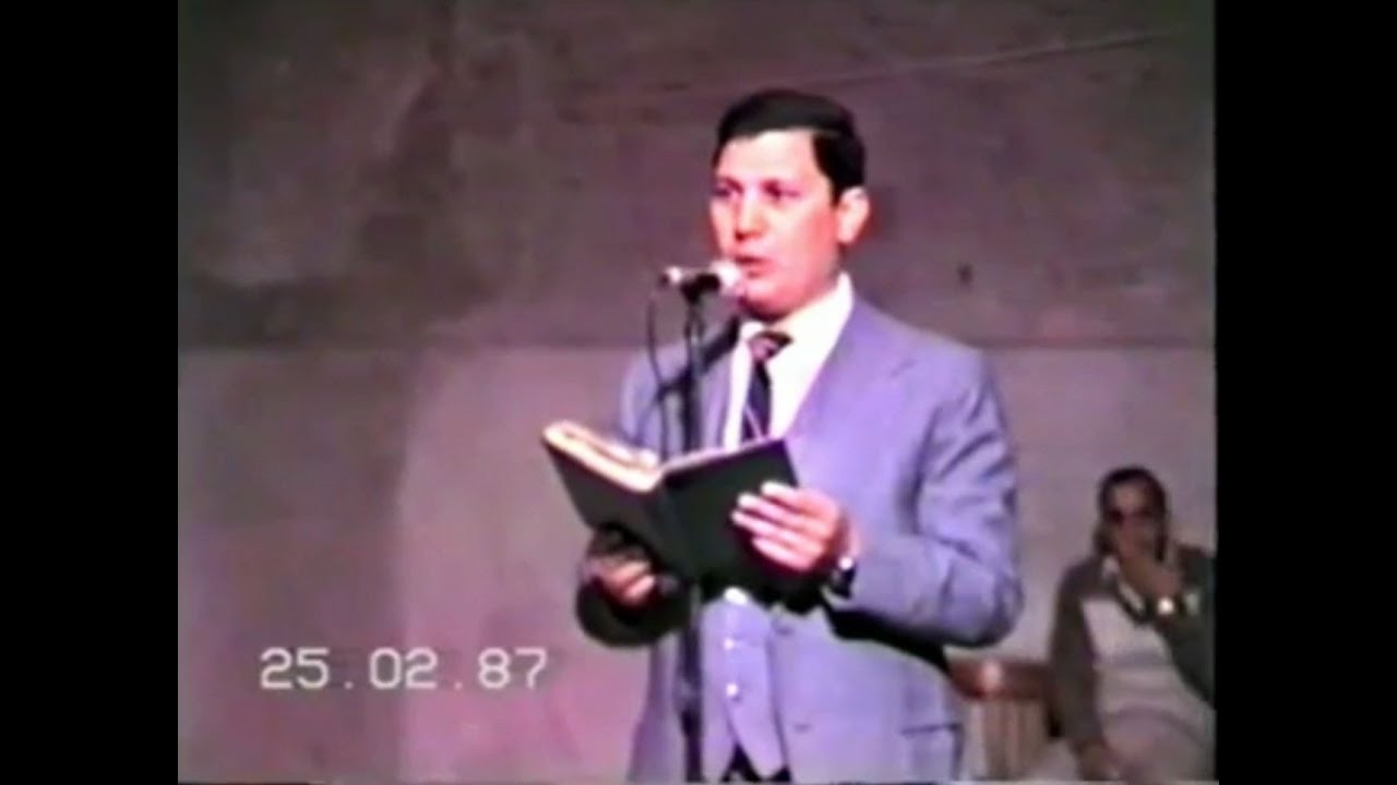 ترنيمه ليل العشاء السرى †  للمعلم ابراهيم عياد † 1987 †  ترنيمه رائعه