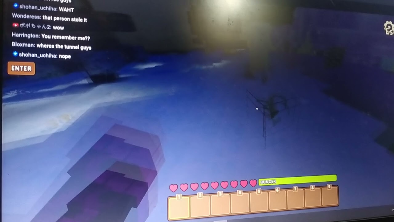 Playing survival with many YouTubers @GlitchHunter and @popochannel and many verified players! #fun 