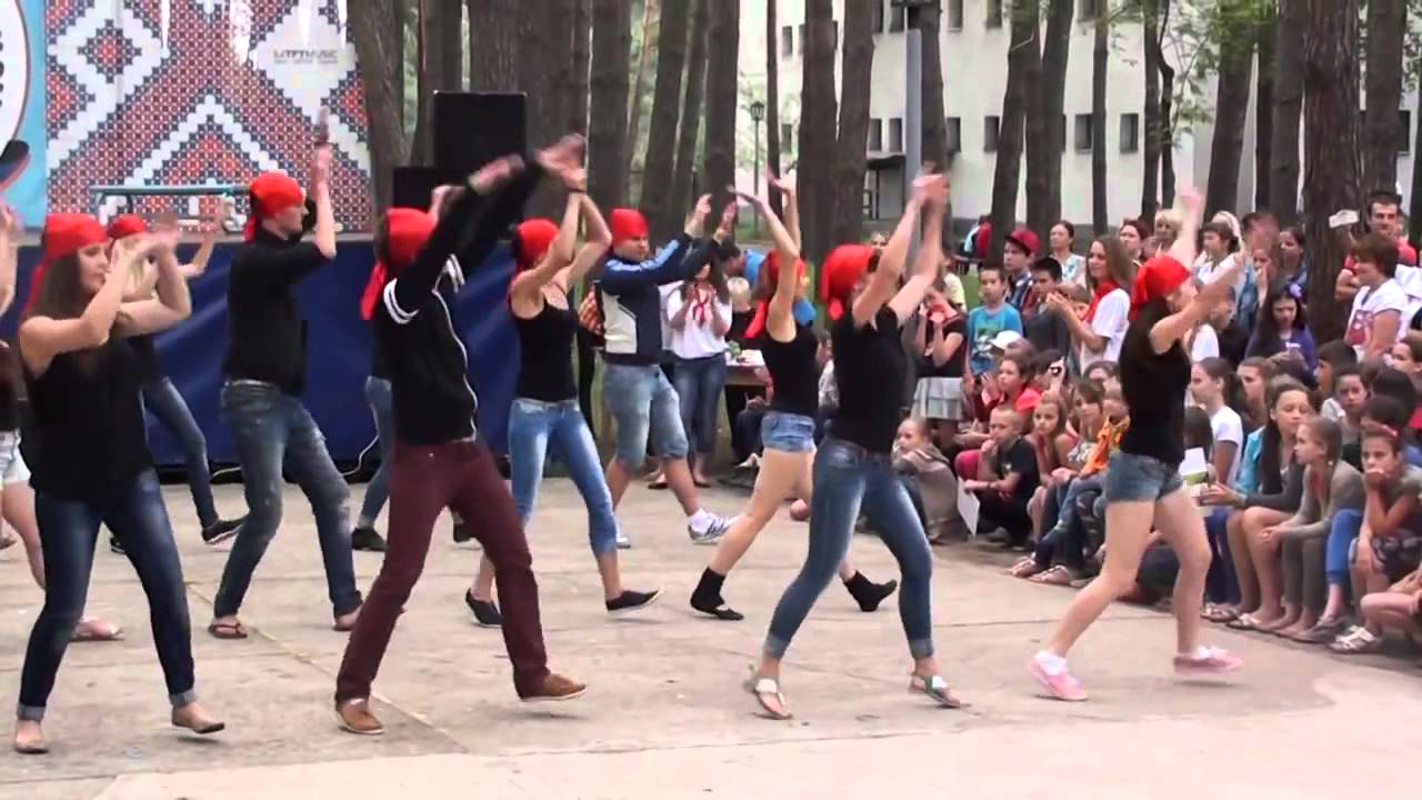 ОДЦ 'Чайка' Сумы танец вожатых 'Пираты'