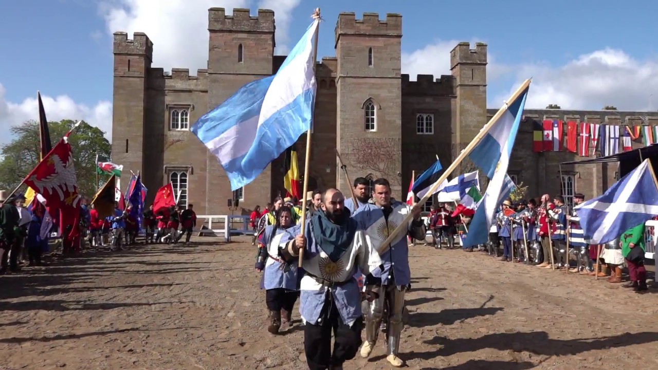 Clanadonia start the 2018 Medieval Combat World Championship at Scone Palace with a tribal beat