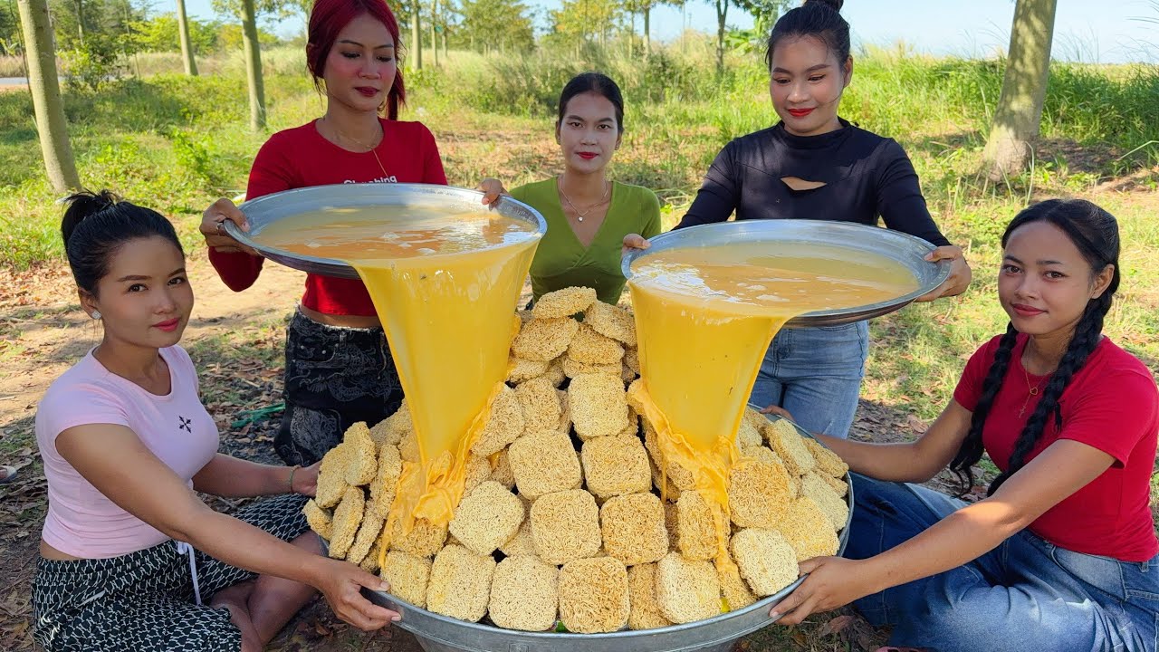 Amazing cooking noodle chesses with fresh egg recipe in my countryside
