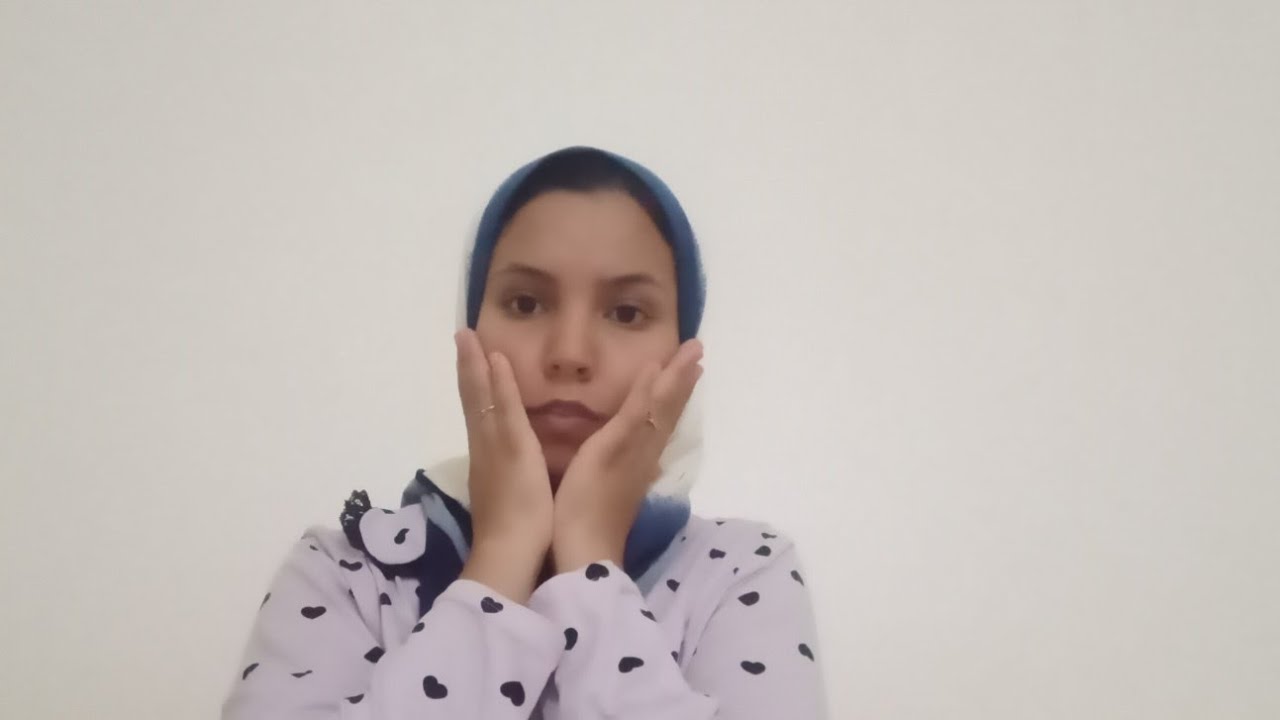 علاش عمي طيب معرطنيش العرس ديال بنتو 🙄أنا وماما شنو هو سبب لكين 🙄