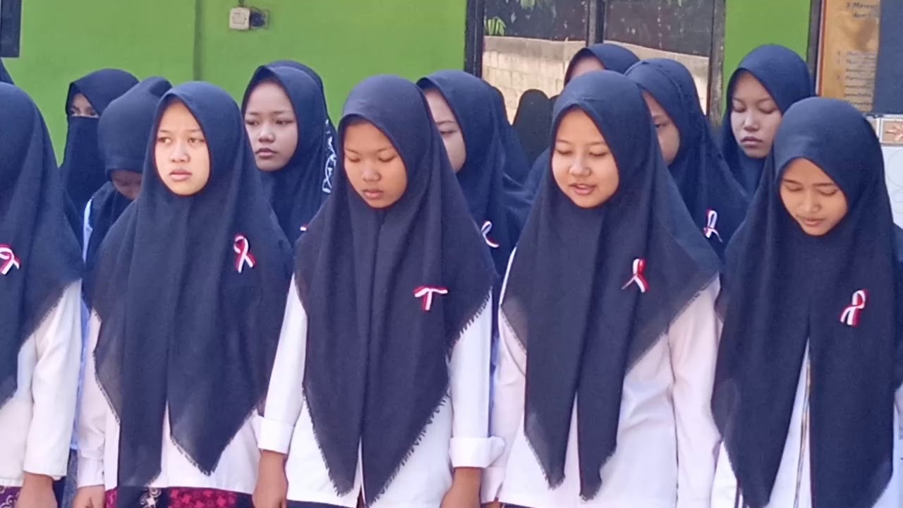 Upacara hari santri Ponpes Al-Anwar Ratu kalinyamat Mantingan Tahunan Jepara 22 Oktober 2019