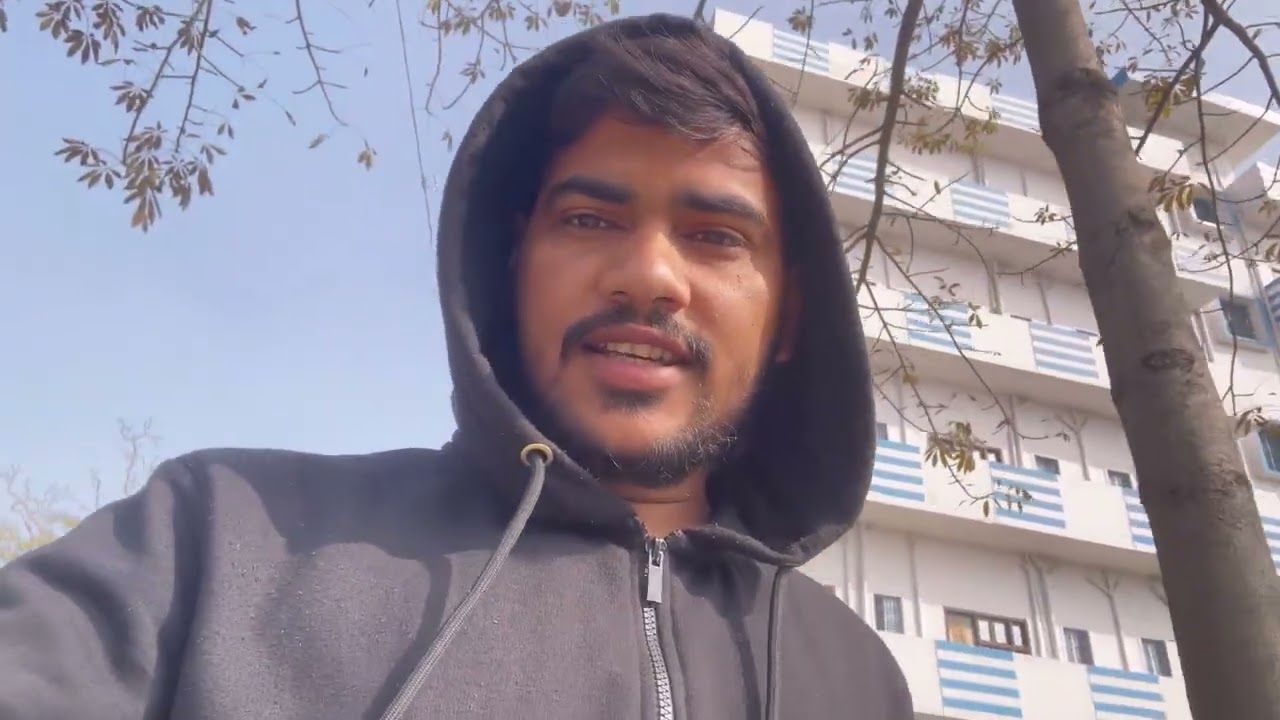 Achanak mausam kharab hai 