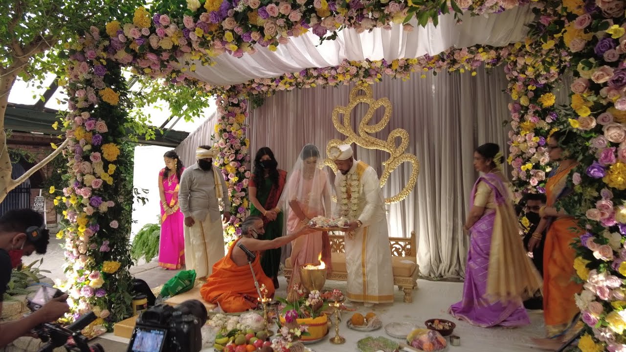My Very First Hindu Wedding | Yaks Found His Roja Part 1