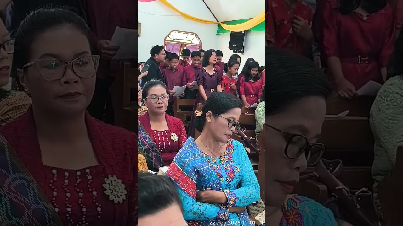 Perpisahan C. Pdt Tobar Simanungkalit. bersama NHKBP di HKBP Sipahutar