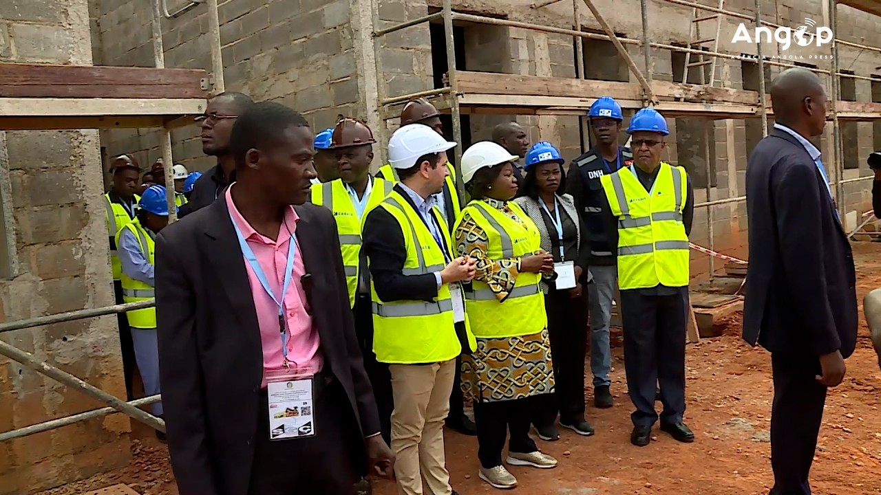 Vice-PR constata obras do novo Hospital Geral do Uíge