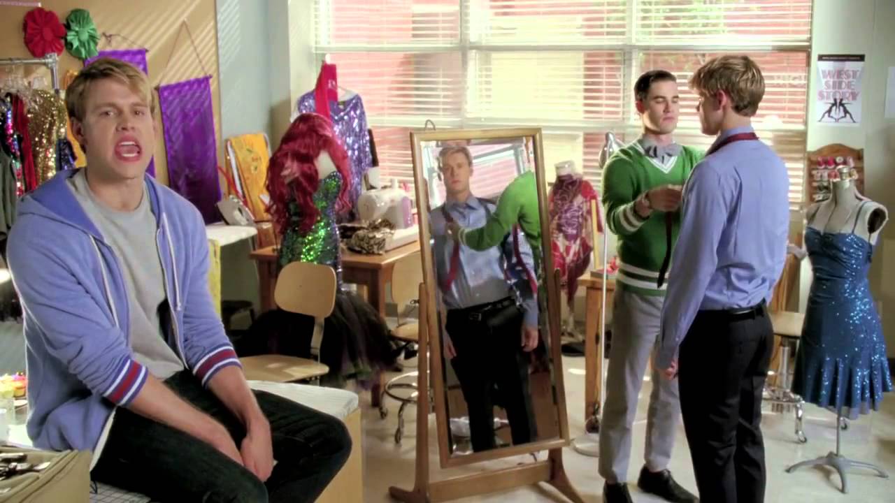 GLEE - Behind the Scenes- -Makeover