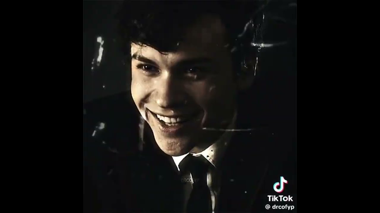 ￼ mattheo riddle TikTok edits🥵