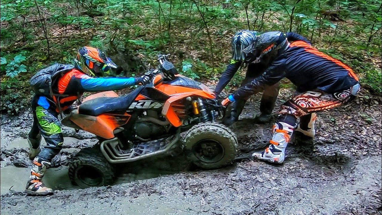 KTM 525XC STUCK AGAIN! / BERNY'S BIRTHDAY