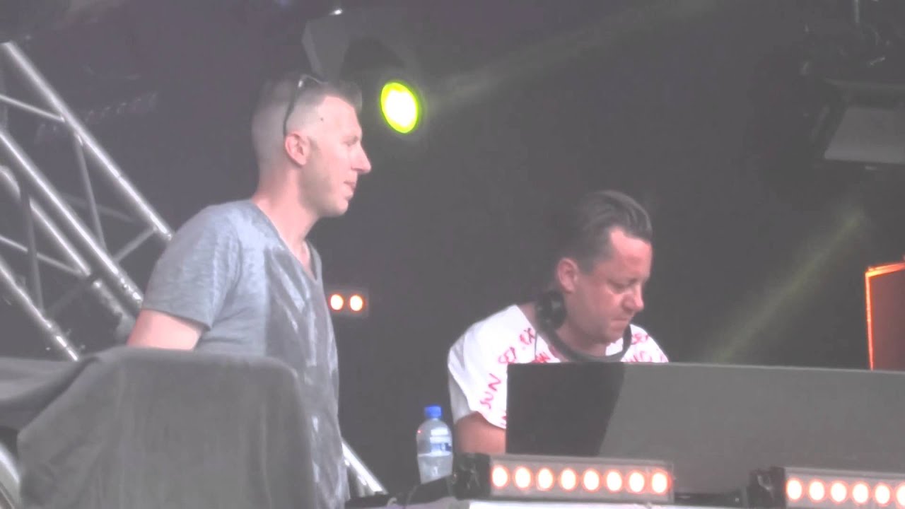 DJ  COENIO    @   Back To The 90s  Tilburg 2015 part 3