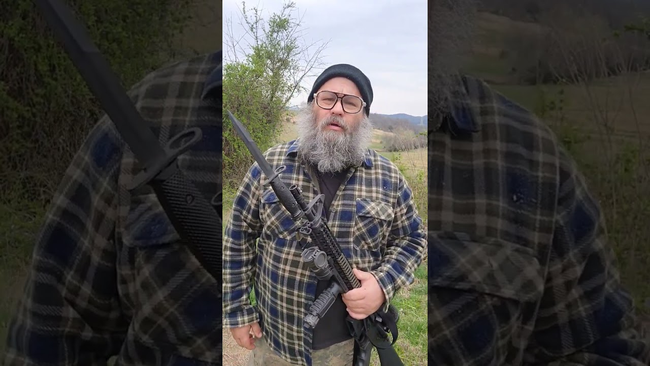 Проблемы с байонетным креплением рассеивателя.