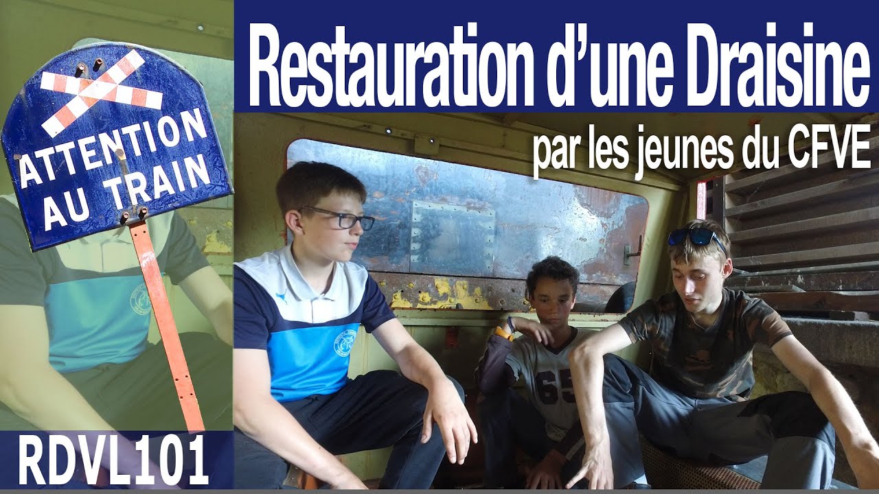 Restauration d'une draisine par les jeunes du CFVE