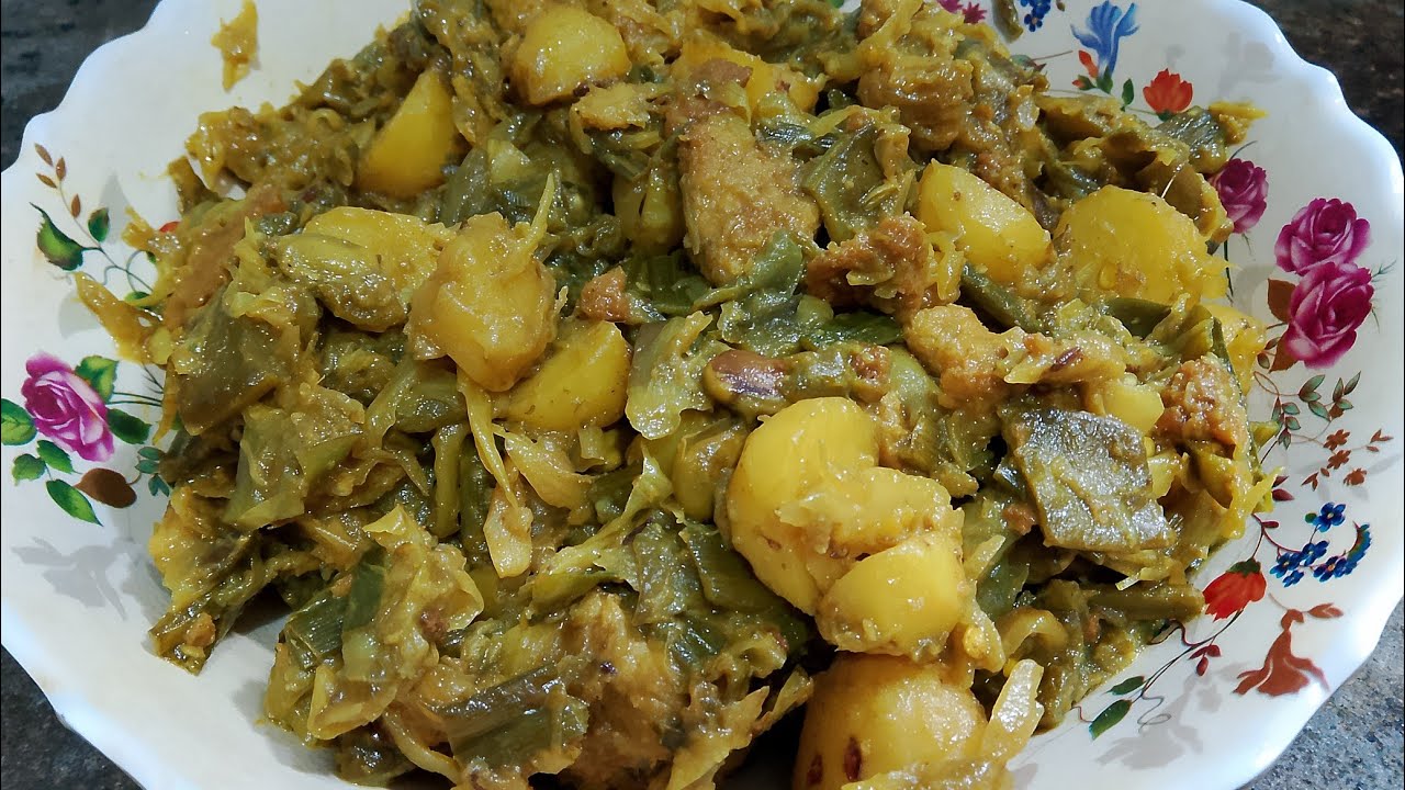 কুম‌ড়ো ব‌ড়ি দি‌য়ে শীতকালীন পাঁচ রক‌মের সব‌জি রান্নার রে‌সি‌পি।