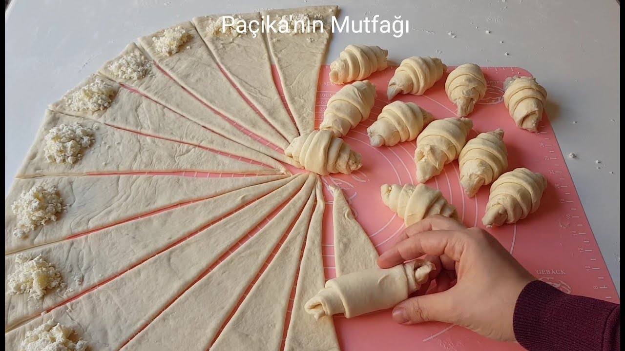 KATMER POĞAÇA MI DİYELİM KRUVASAN POĞAÇA MI :) HARİKA OLDU :) - Paçikanın Mutfağı