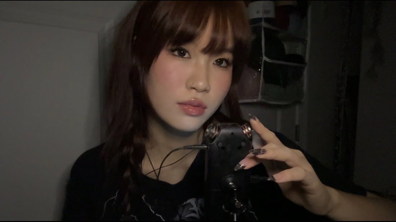 ASMR Slow Tingly Tascam Triggers / brushing , crinkles, tapping , gloves