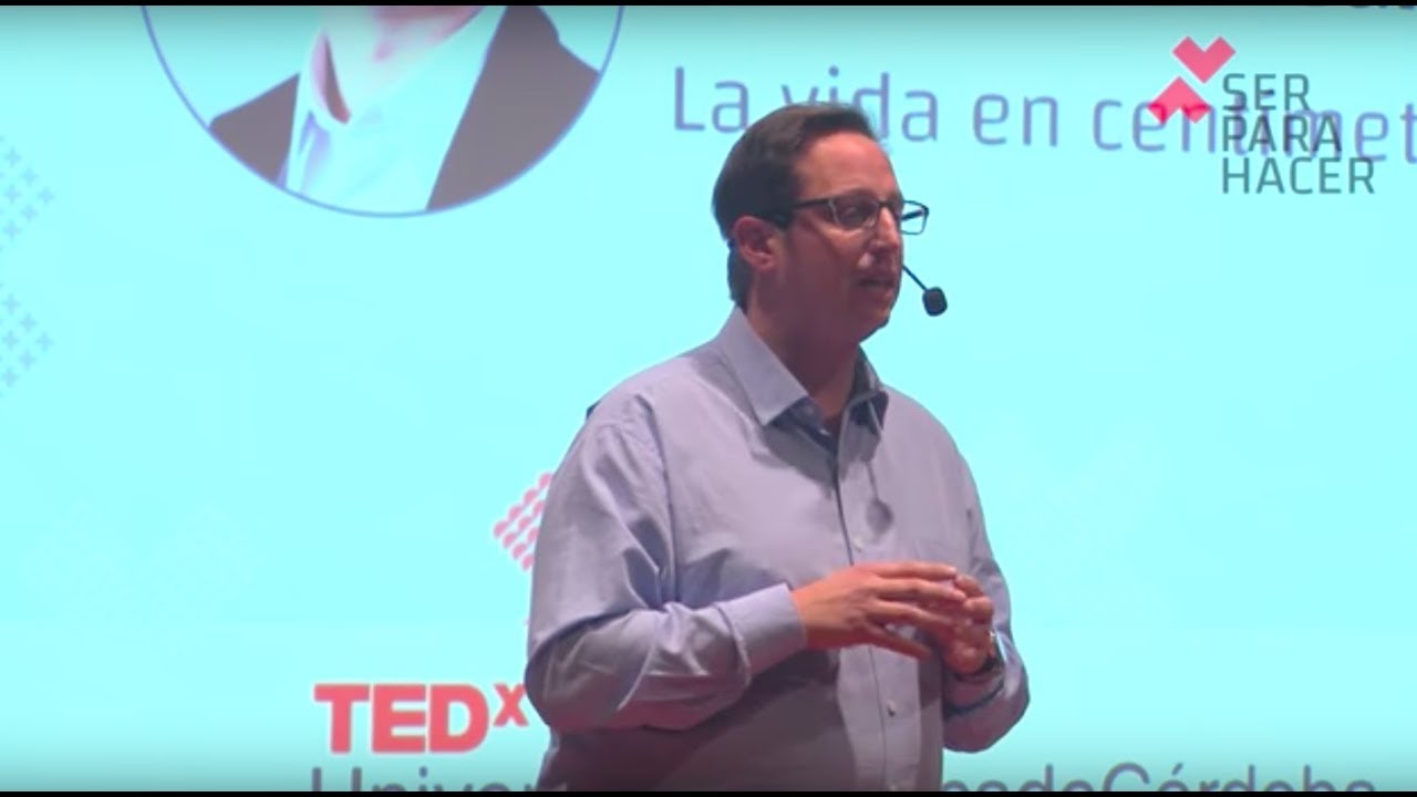La vida en centímetros | Claudio Dubersarsky | TEDxUniversidadCatólicadeCórdoba