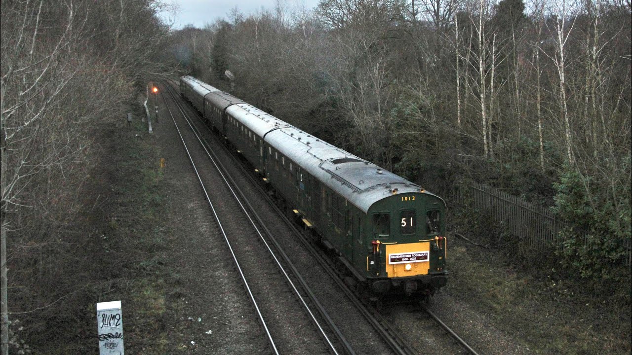 Thumper 1001 & GBRf 73/9s within 5 minutes at Wells Tunnel Junction - 17/1/26
