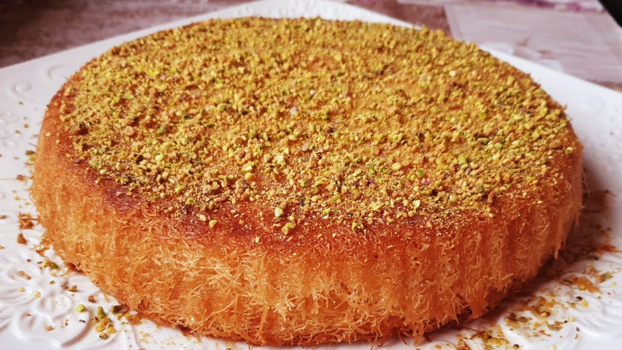 كنافة بالكريمة والجبن  من اليوم متشريها صايبيها او برعي راسك او عائلتك والسر باش تجيك محمرة ومقرمشة👌