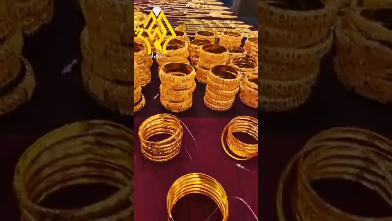 huge gold bangles in Dubai gold jewellery shop| #shorts #goldbangles #gold  #dubaigold #trending
