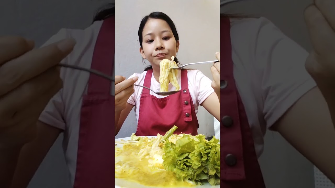 #food ထိုင်းမုန်တီးကြိုက်ကြရဲလာရှင်တအားကောင်း