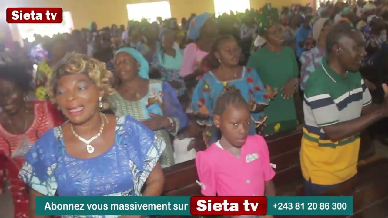 MESSE ANIMÉE PAR ORCHESTRE LUMIÈRE DU CHRIST A LA CHAPELLE SAINT JOSEPH BANDUNDU VILLE.