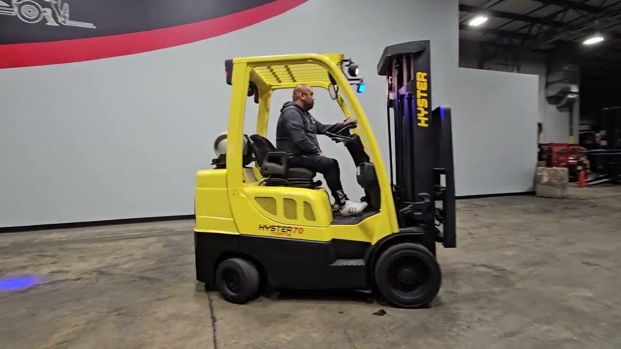 2022 HYSTER S70FT 7,000 LBS PNEUMATIC LPG FORKLIFT STK 16698