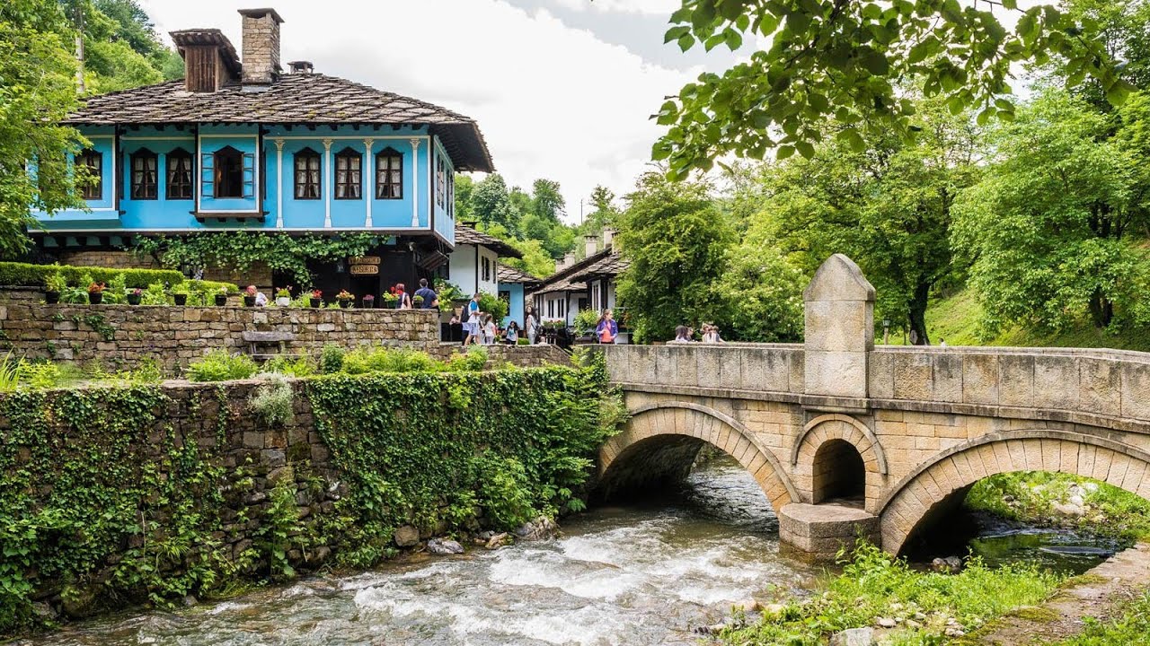 WALK IN ETARA BULGARIA