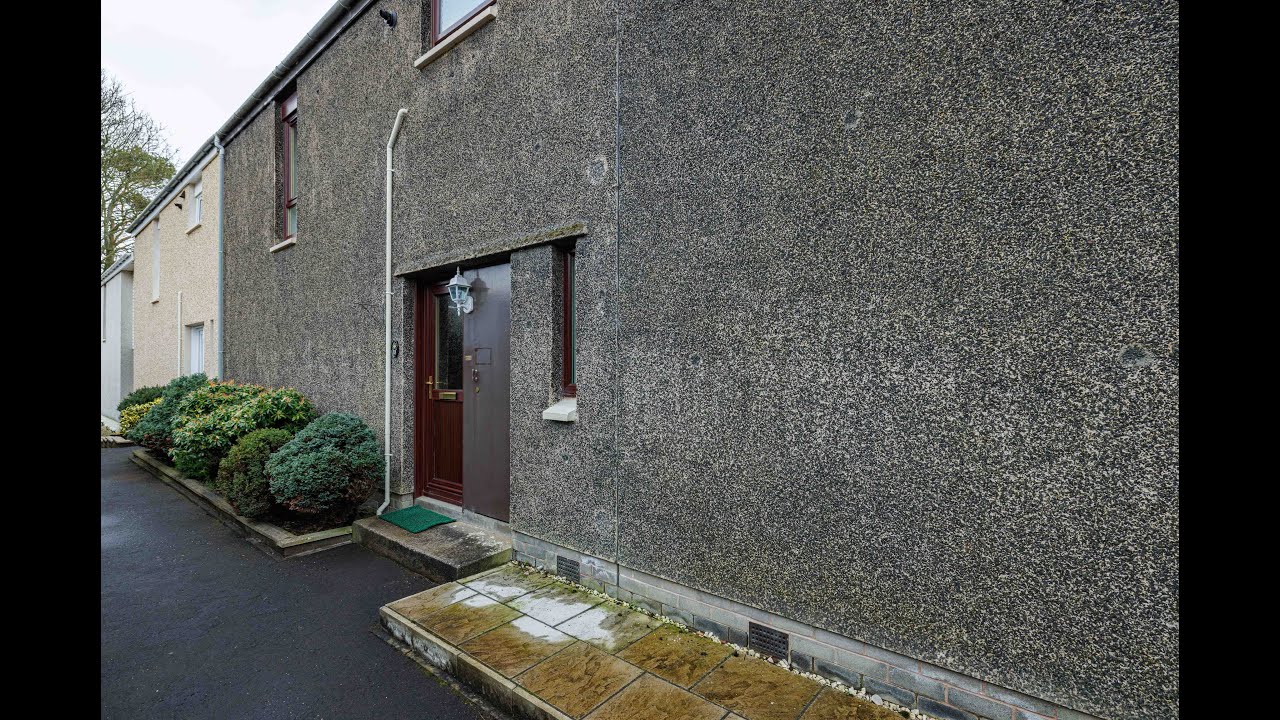 18 Oxnam Court Hawick