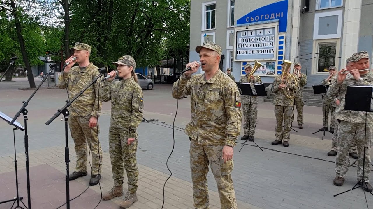Ой у лузі червона калина