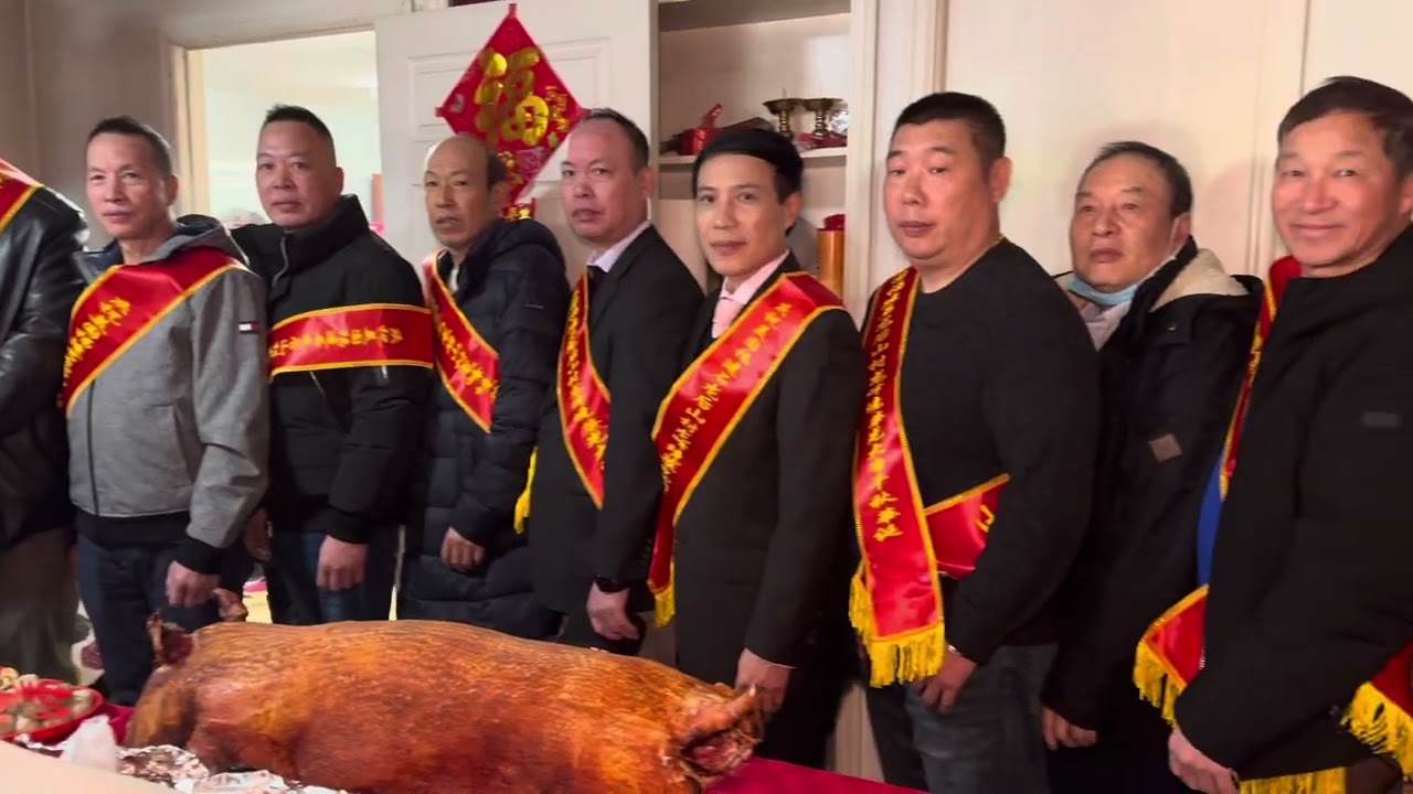 2025慶祝美國長樂石龍后山村龍峰境華光大帝千秋華誕慶典在法拉盛御庭大酒樓舉行