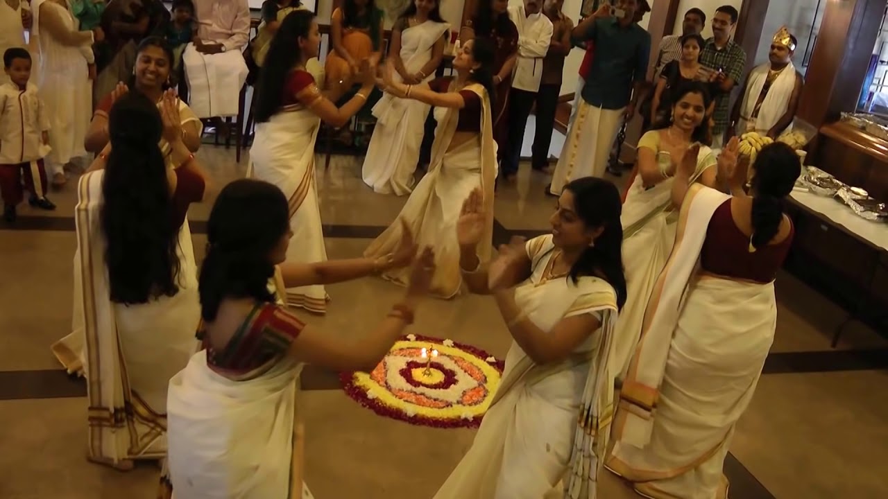 Thiruvathira - Kaithapoo Manamenthe - Cypress Point Onam 2013