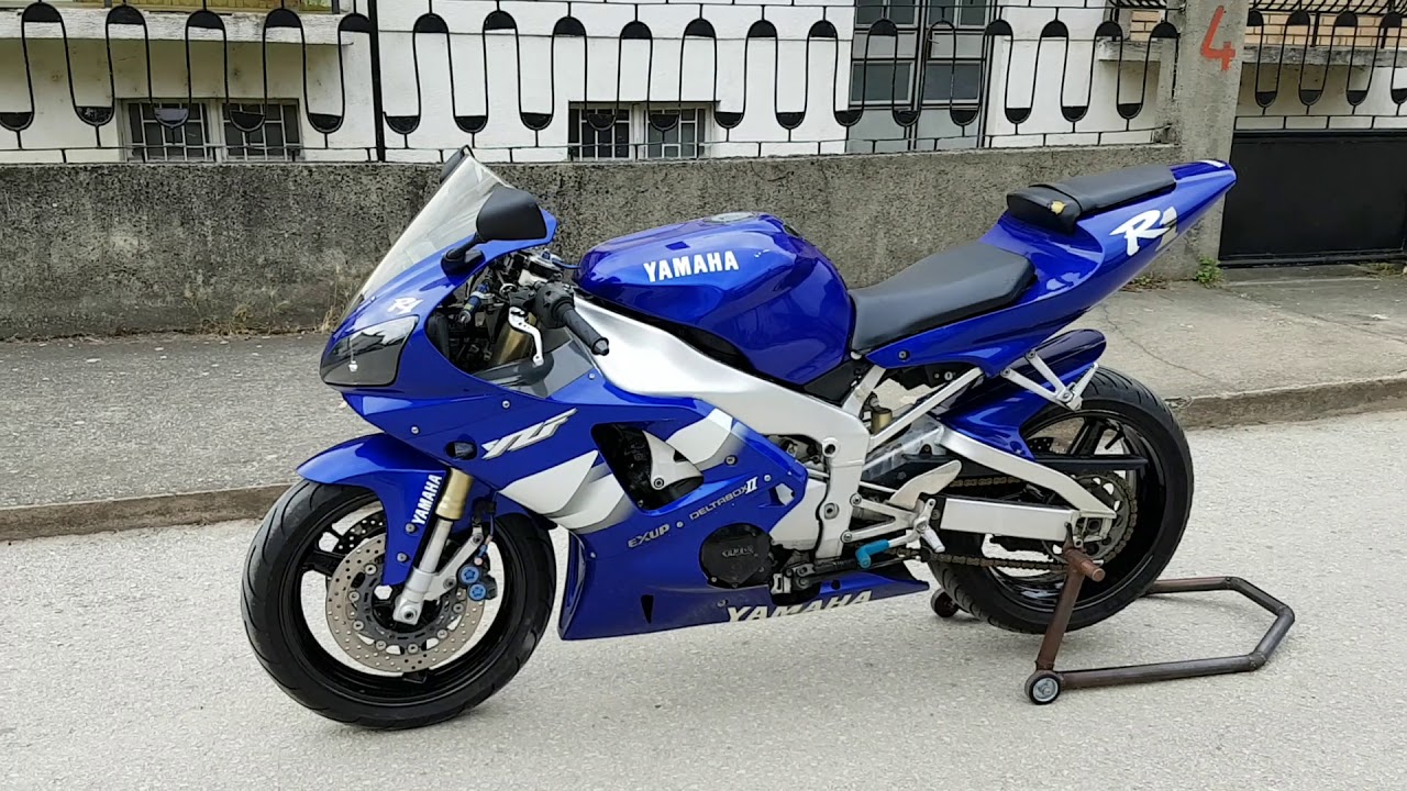 Yamaha R1 2000