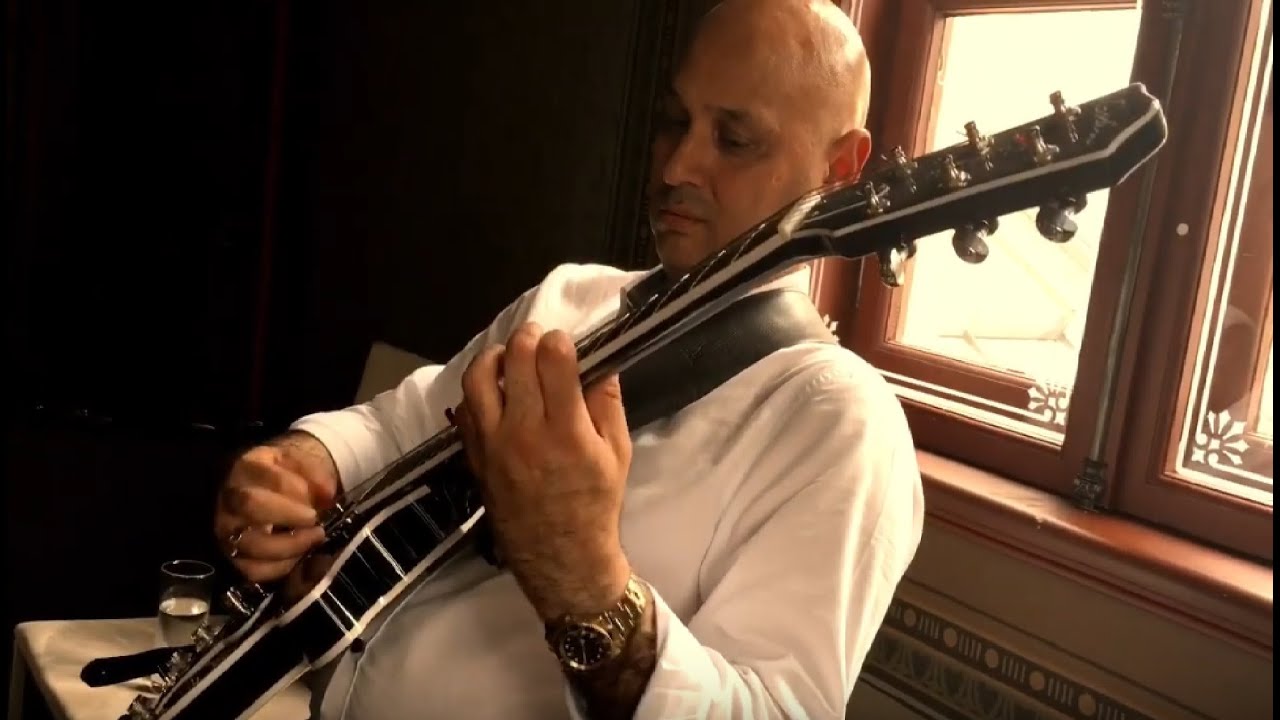 Hugo Richter | Ismael Reinhardt | Sascha K&ouml;hler | Joschi Schneeberger / produced by sintimania