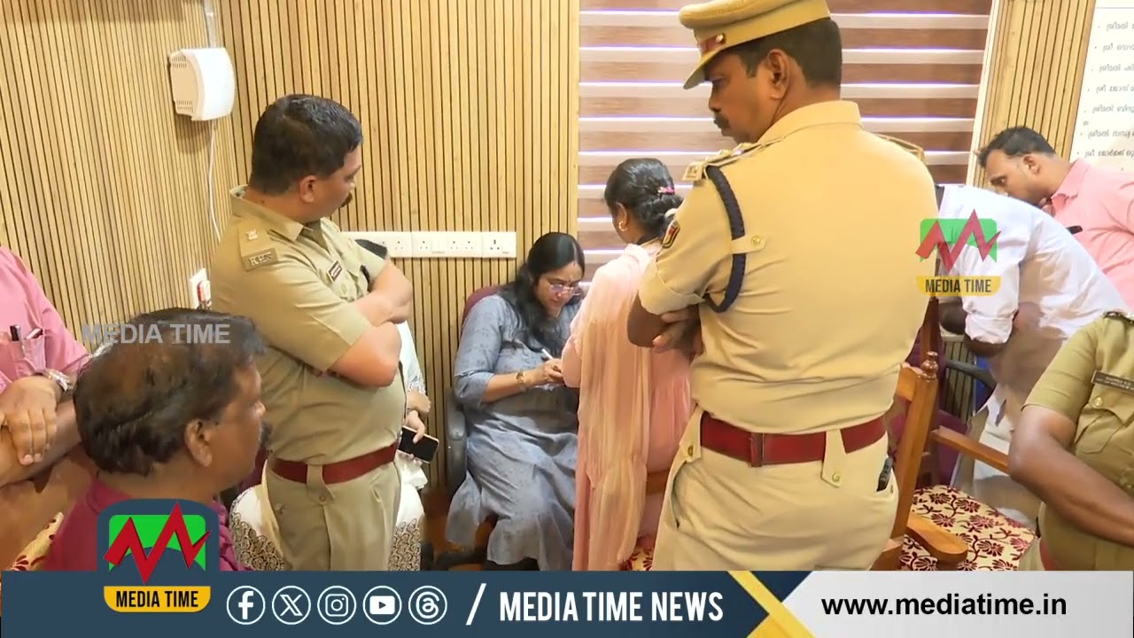 മാള ബ്ലോക്ക് പഞ്ചായത്തില്‍ കഴിഞ്ഞ ദിവസമുണ്ടായ സംഘര്‍ഷത്തില്‍ രണ്ട് കേസുകള്‍ രജിസ്റ്റര്‍ ചെയ്തു