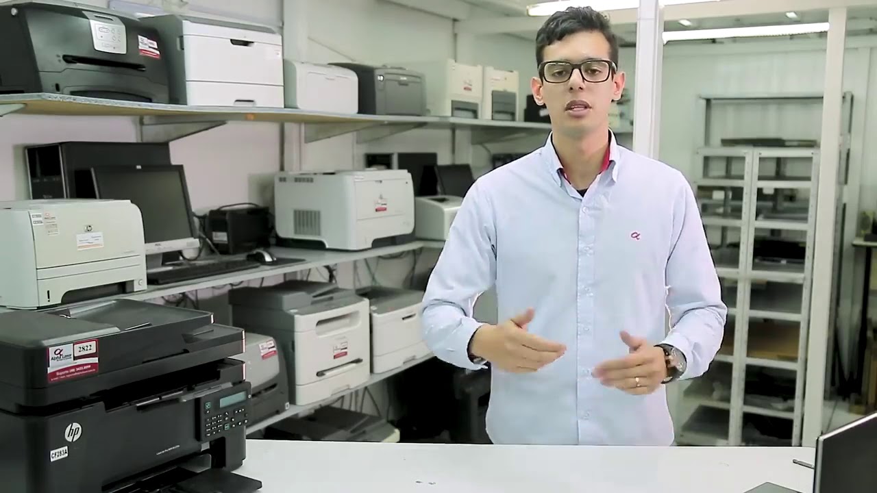 Por que a impressora est&aacute; imprimindo v&aacute;rias folhas com caracteres?