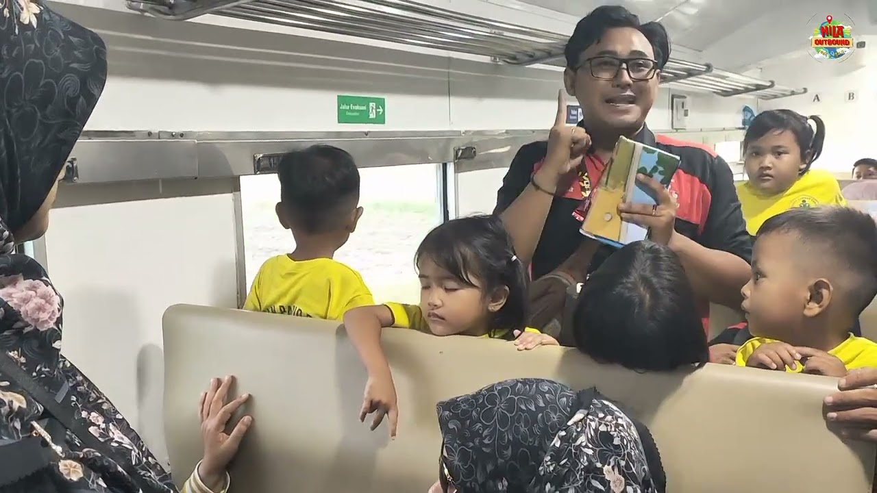 NAIK KERETA API // SPS FLAMBOYAN_MENGANTI #seru #sobatliburan @spsflamboyankepatihanmenga5422 