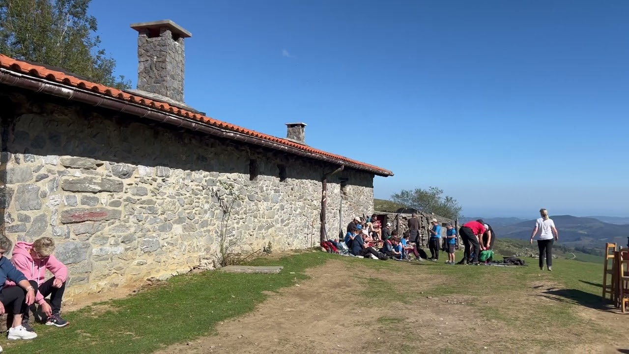En este momento en Zelatun (Hernio)