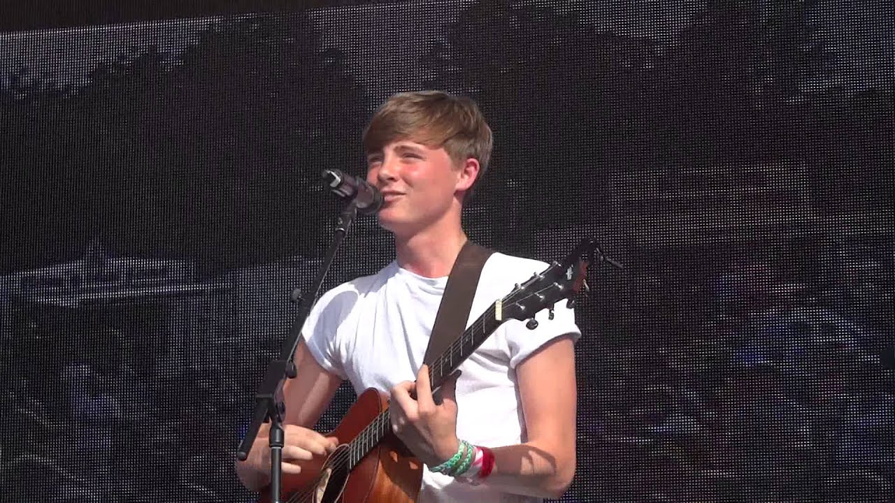 James Smith - the way you make me feel (Michael Jackson cover) - Dartford Festival 19/7/14