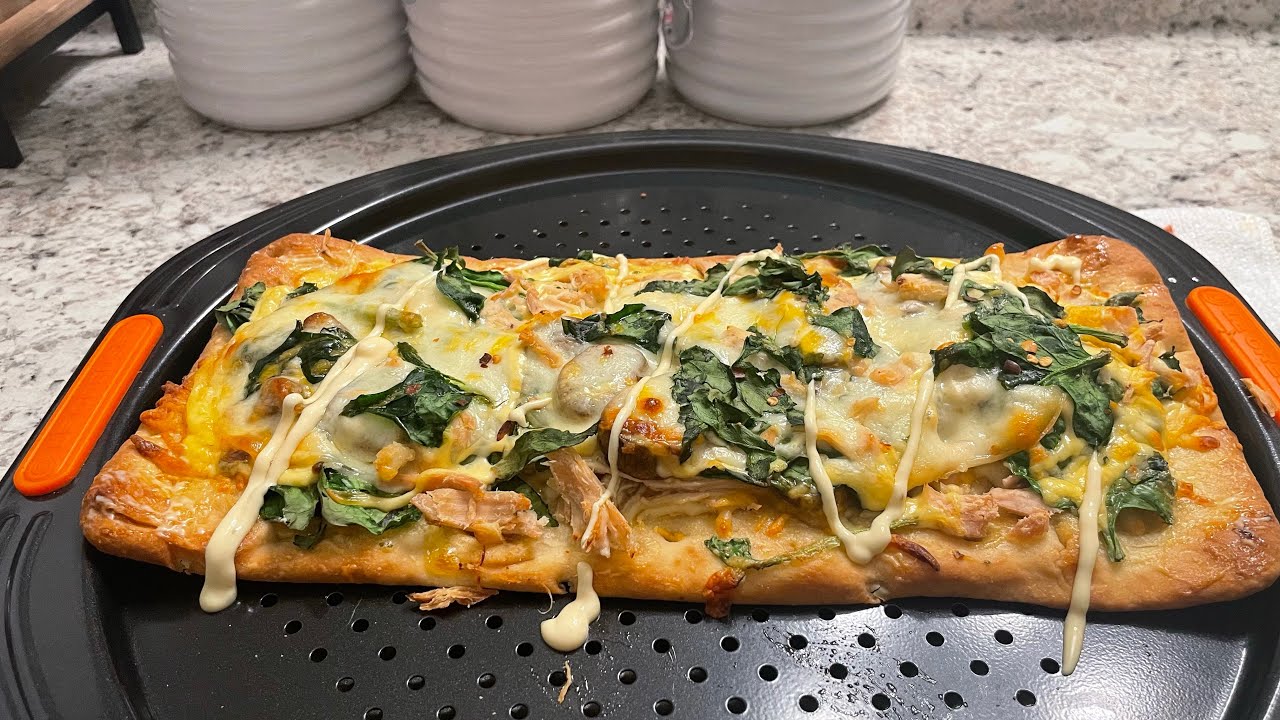 Make This Garlic Ranch Chicken Spinach, Mushroom Pizza!  