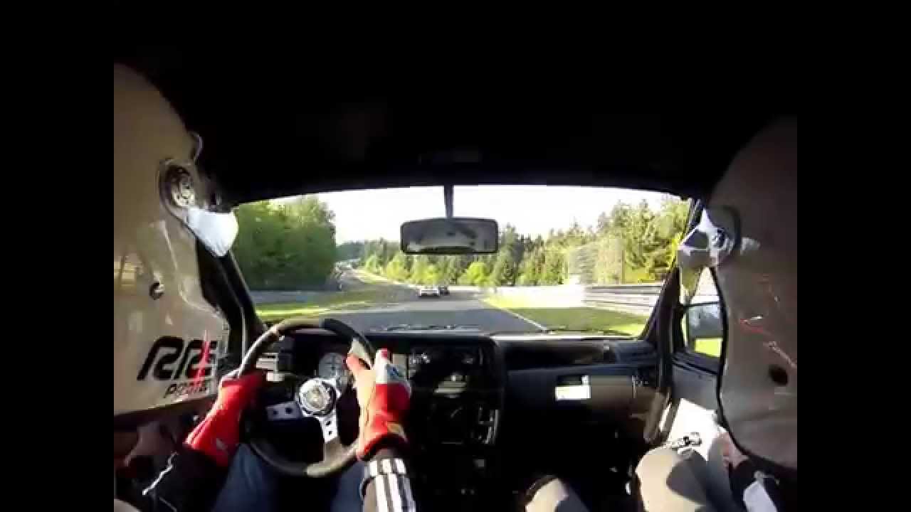 Touristenfahrten Polo g40 chasing Lamborghini 5:25 Nordschleife Nurburgring 04.05.2014.