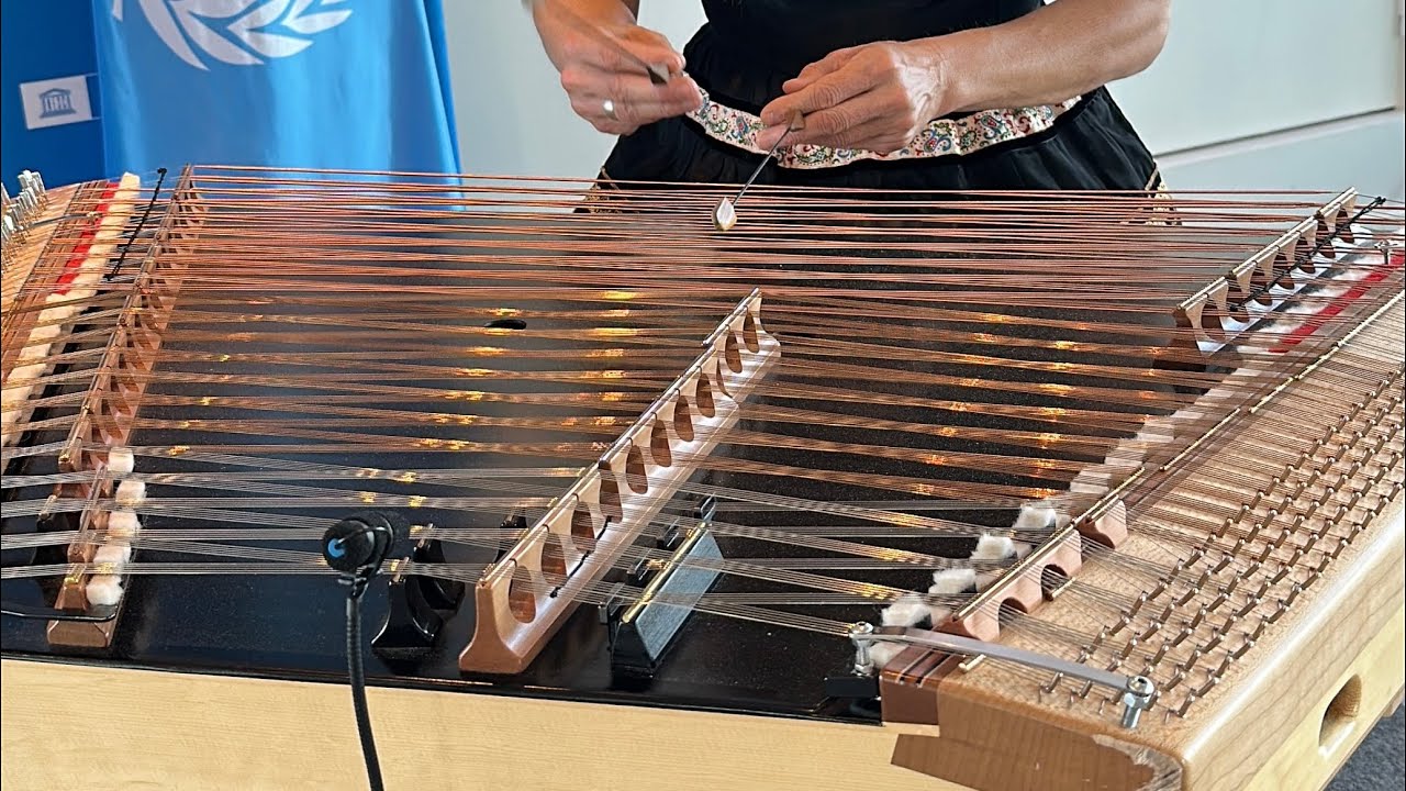 🇨🇭Hackbrett (hammered dulcimer) - La Marche des Manouches