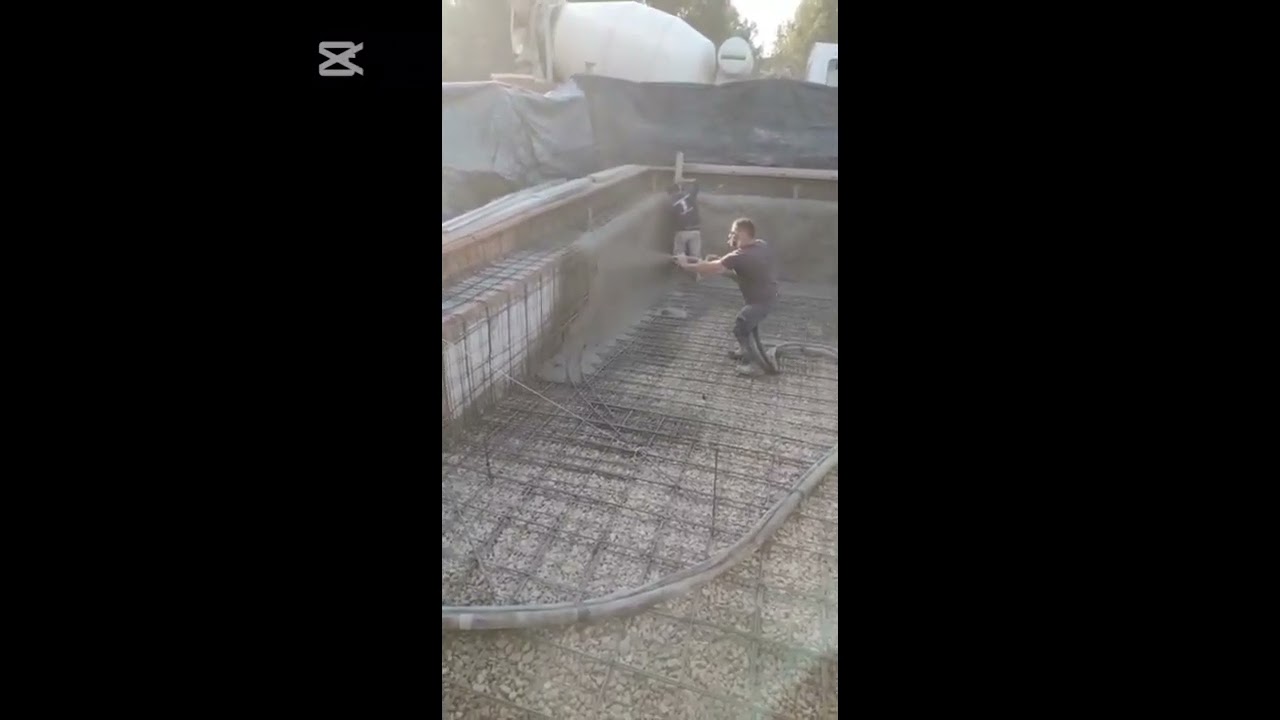construcción de piscina