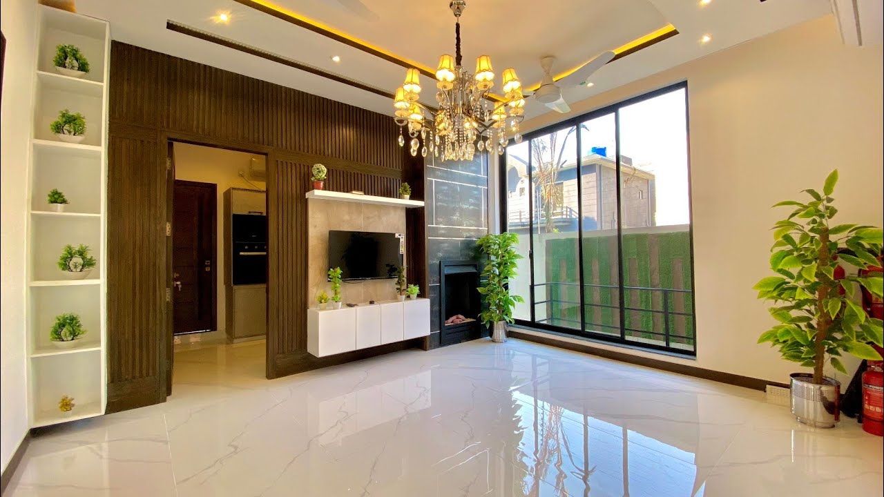 10 Marla 35' × 65' Modern House 🏠 with 5 bedroom for sale in DHA Lahore